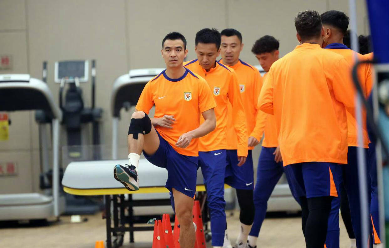 爱游戏app下载-挑战赛事备战全面展开，球队积极备战求胜的简单介绍