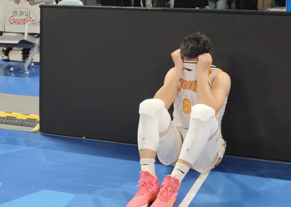 爱游戏官网-山西队在最新一场胜利中展现出色发挥