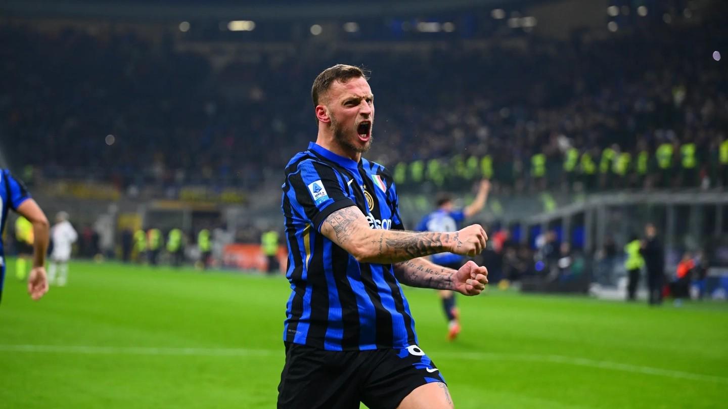 爱游戏官网-包含佛罗伦萨客场击败对手，取得抢分的词条