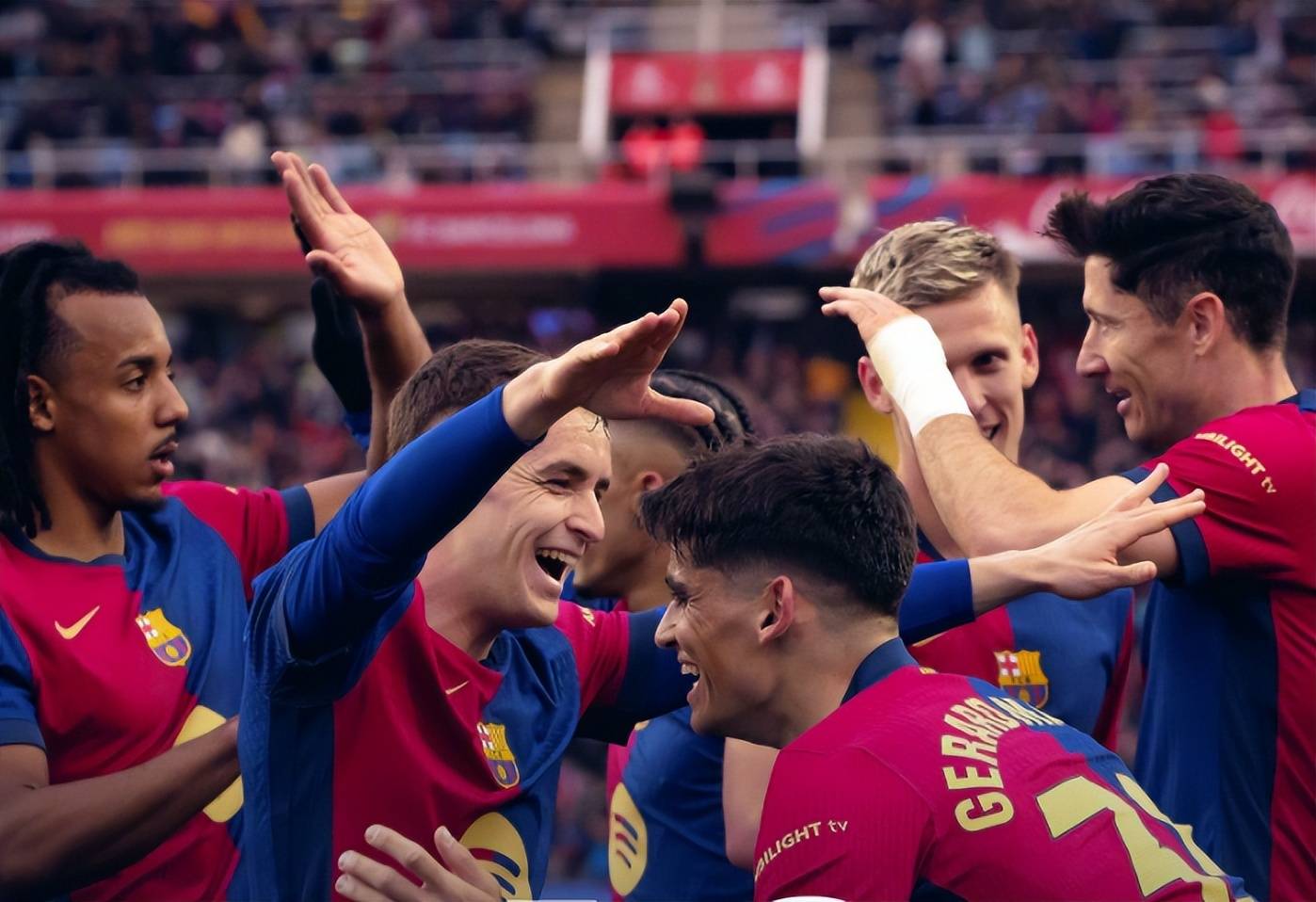 包含欧预赛精彩对决,球员身体素质成焦点的词条 包含欧预赛精彩对决,球员身体素质成焦点的词条