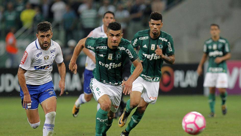 爱游戏网页版-包含帕尔梅拉斯球迷现场助威，激发球队夺冠斗志的词条