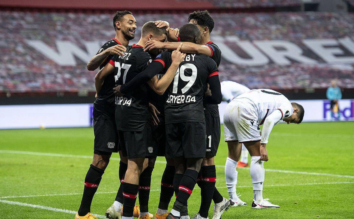 勒沃库森客场逆转，取得关键胜利的简单介绍