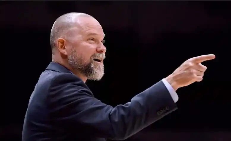 阿贾克斯球员达利因伤缺席接下来几场比赛 阿贾克斯球员达利因伤缺席接下来几场比赛