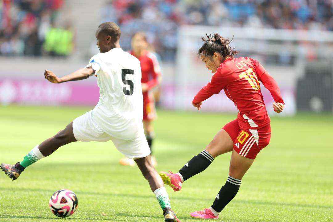 亚洲女足冠军大显身手,斩获冠军 亚洲女足冠军大显身手,斩获冠军