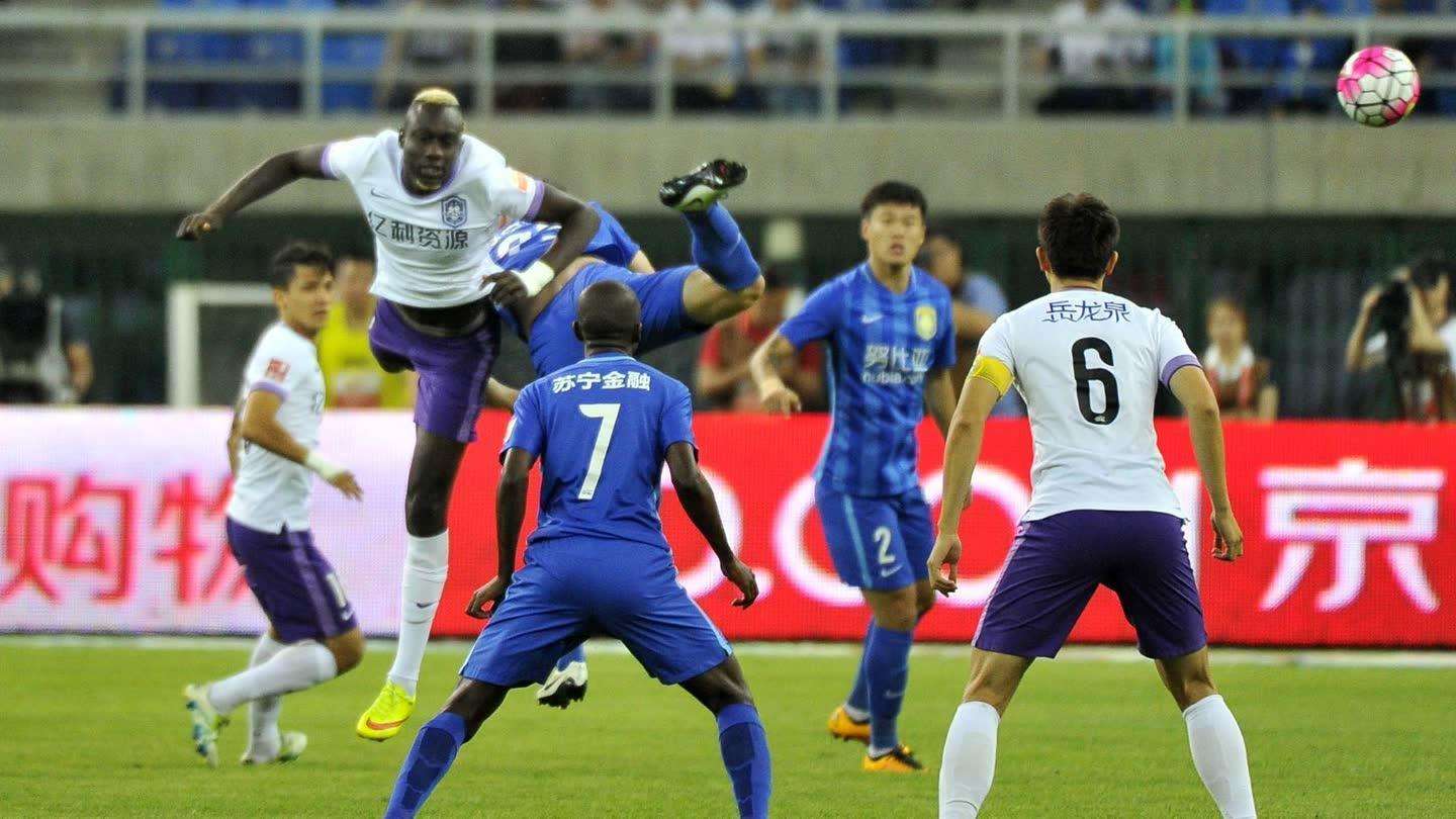 -天津泰达在主场击败广州富力，实现连胜