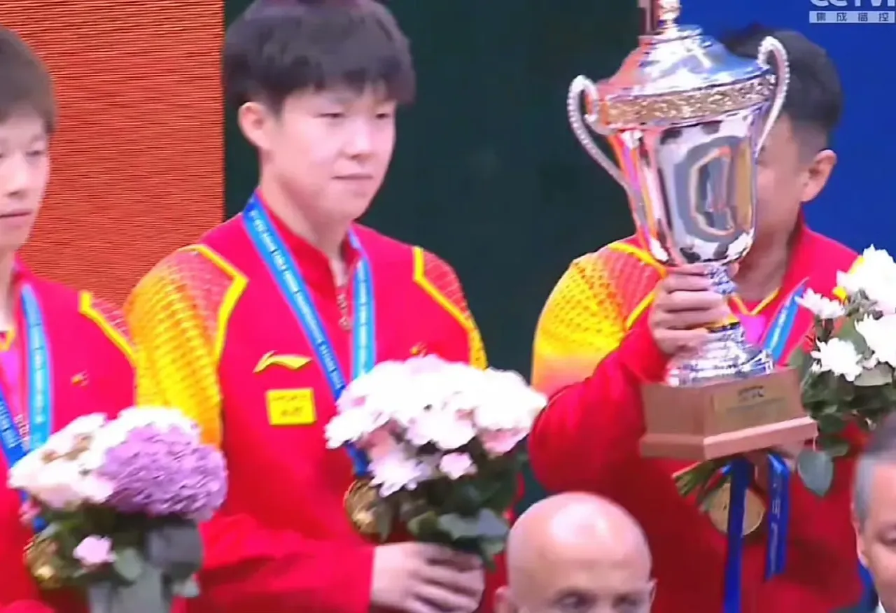 爱游戏网页版登录入口-铭记每一次胜利，展现运动员的拼搏精神