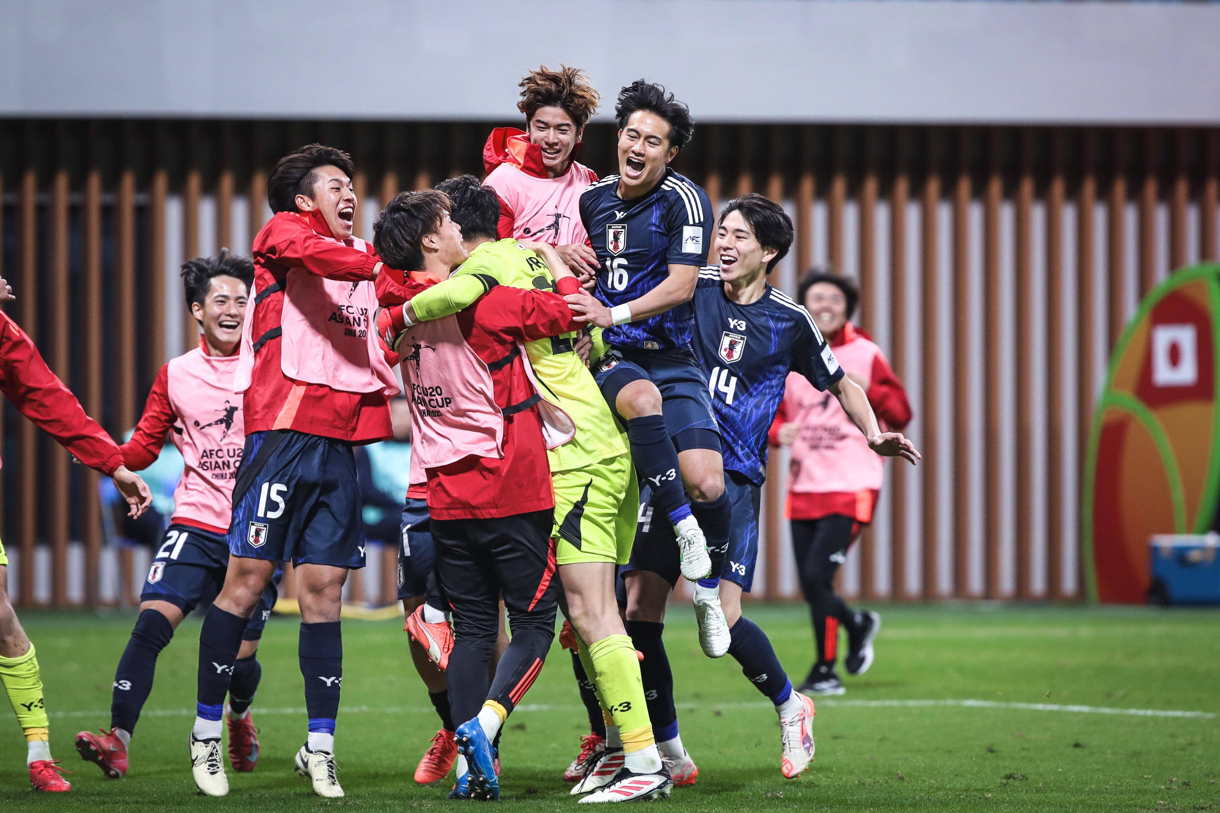 精彩绝伦！足球亚洲壮观对抗颇具看点