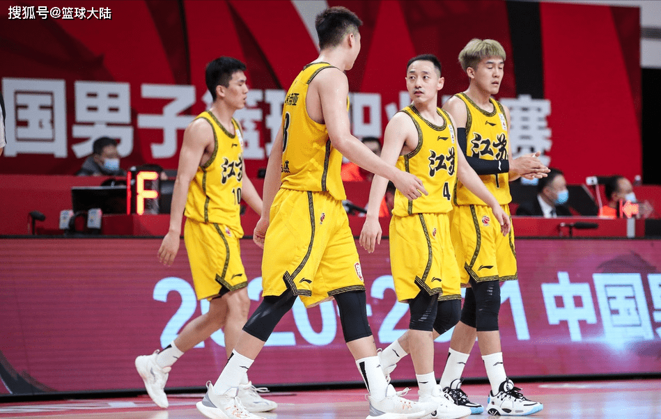 爱游戏-江苏队苦战十场，终获季后赛资格的简单介绍