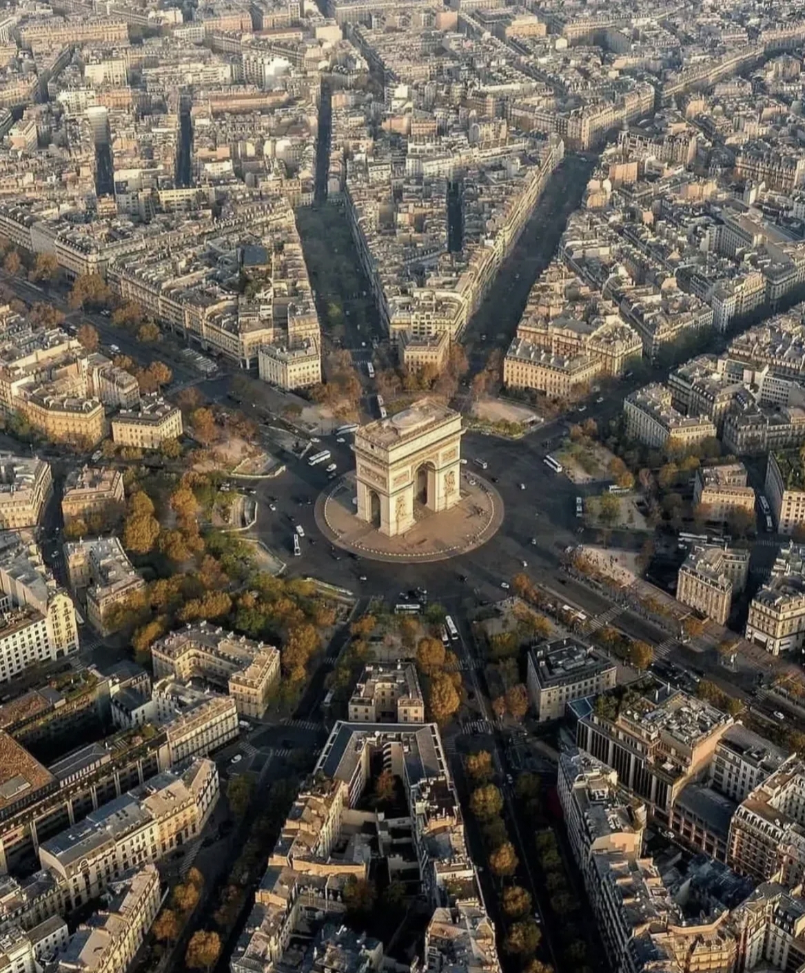 爱游戏app下载-巴黎命运多舛，晋级之路曲折的简单介绍