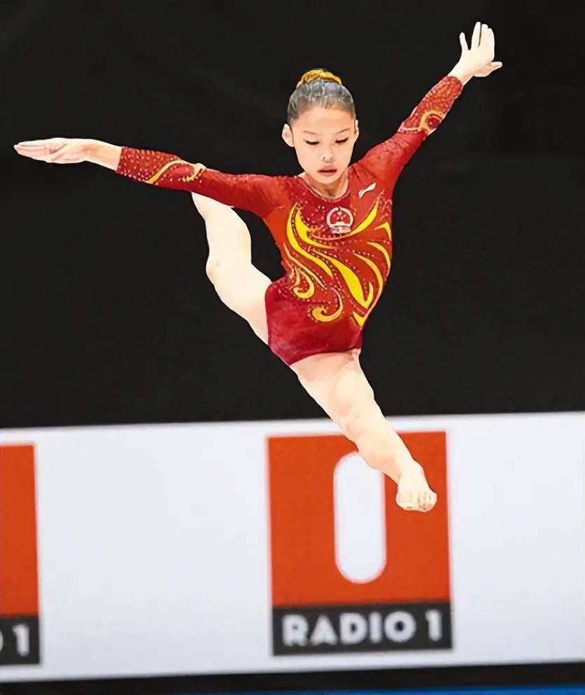 体操比赛中英国选手获得亚军