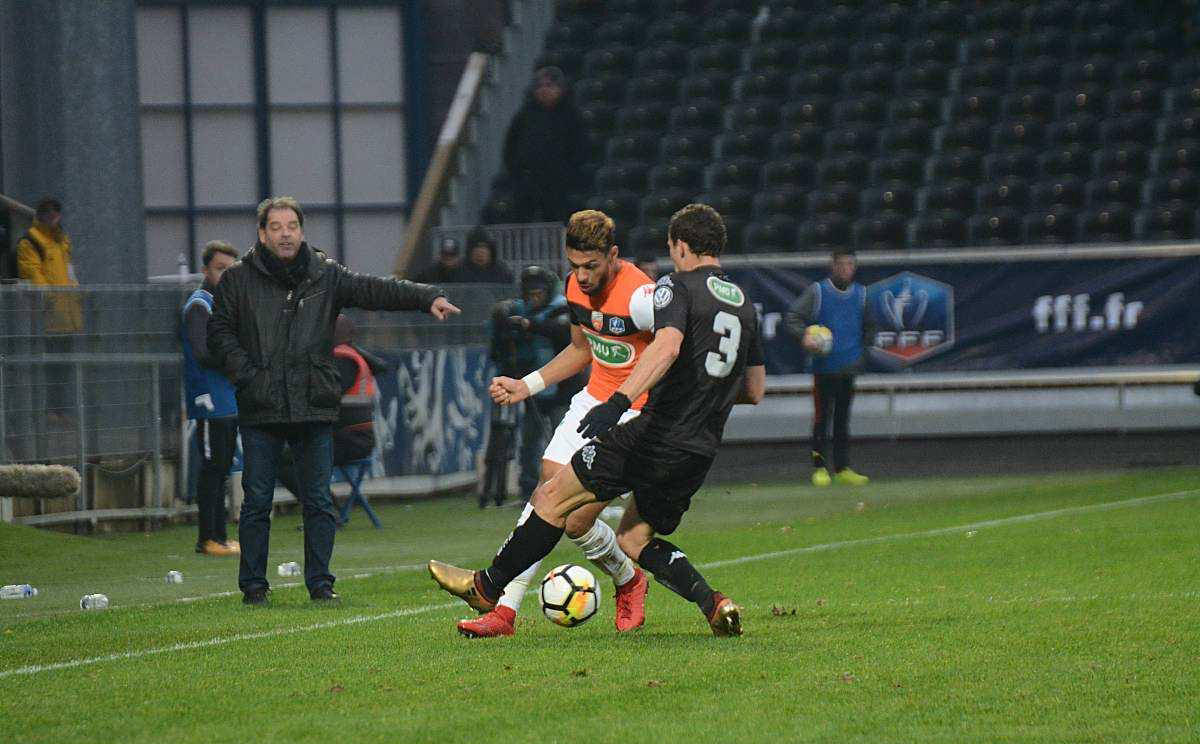 里尔主场逆转，继续豪取胜利的简单介绍