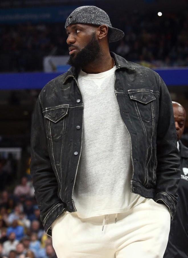 勇士再战灰熊，势必稳操胜券