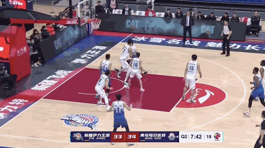 福建队客场击败青岛，取得两连胜