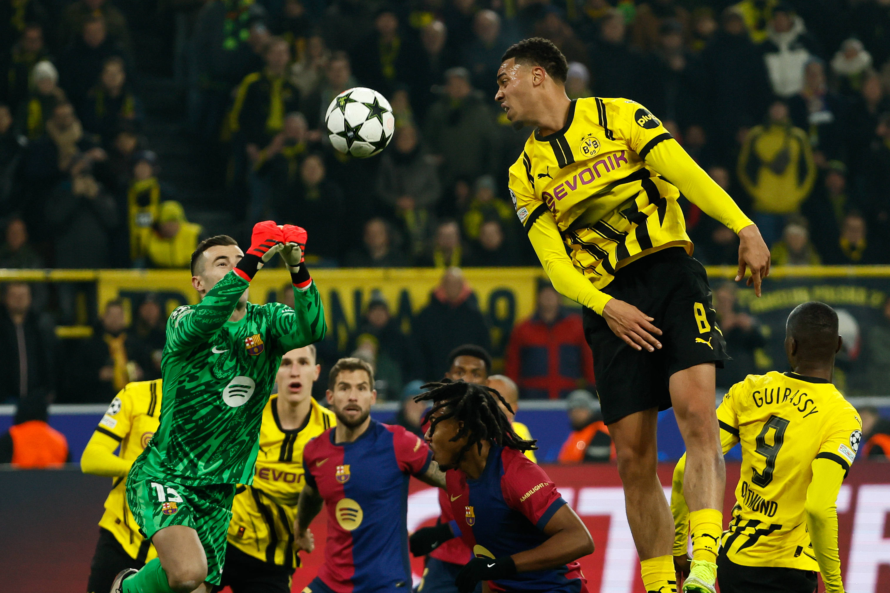 多特蒙德险胜曼城,艰难晋级的简单介绍 多特蒙德险胜曼城,艰难晋级的简单介绍