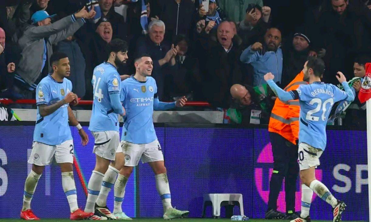 爱游戏入口-曼城强势逆袭，重回英超争冠行列