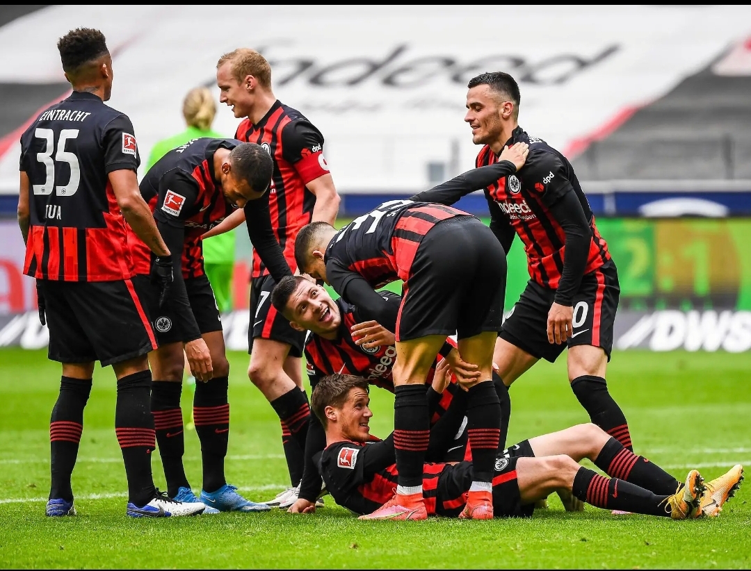 爱游戏网页版-多特蒙德客战不敌法兰克福，战绩下滑的简单介绍