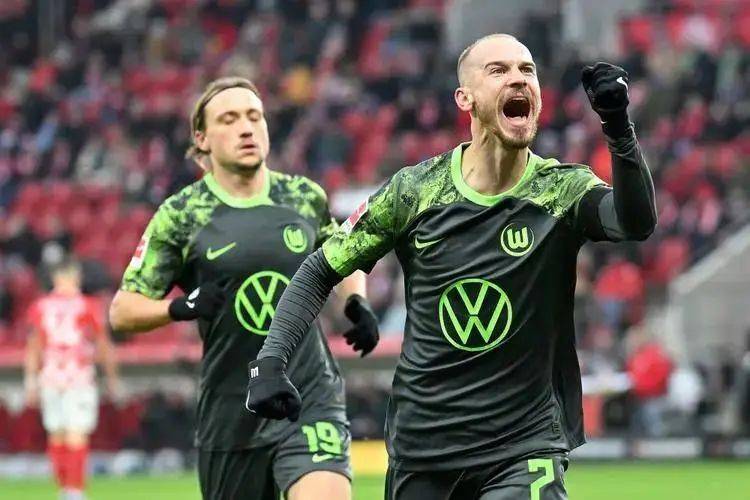 关于沃尔夫斯堡不敌对手，遭遇失利的信息